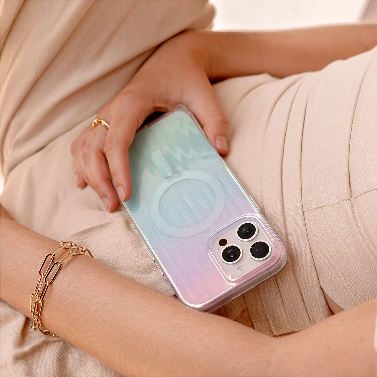 LINEAR (MagClick™) Funda para iPhone 16 Pro Max
